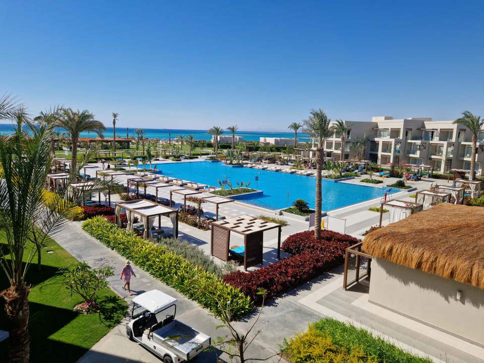 Pool Steigenberger Resort Ras Soma