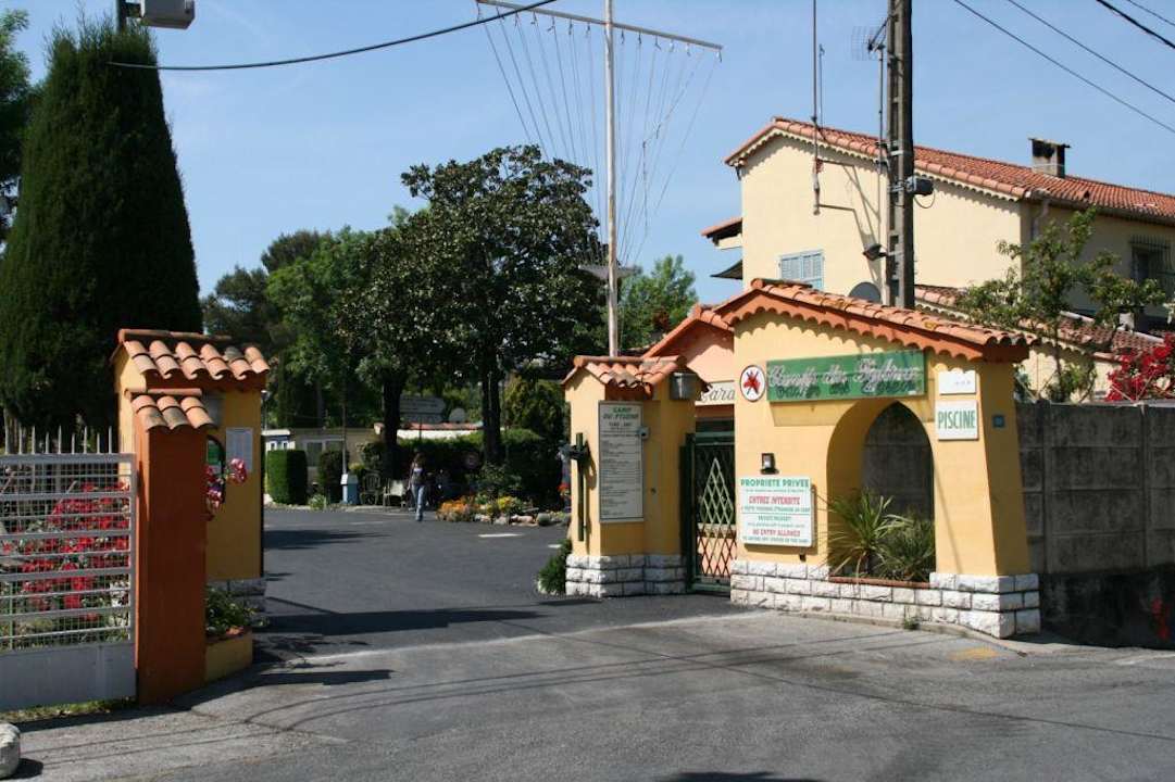 Eingang Camping Du Pylone