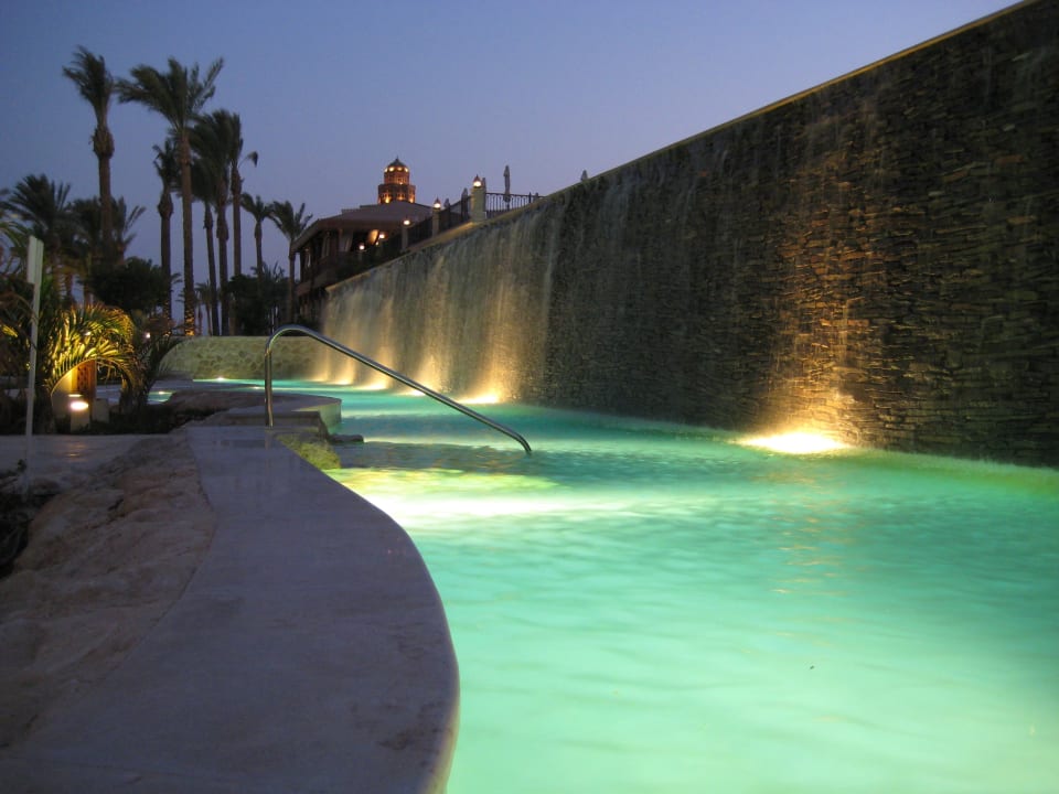 Pool unter dem Wasserfall Makadi Spa - Adults only