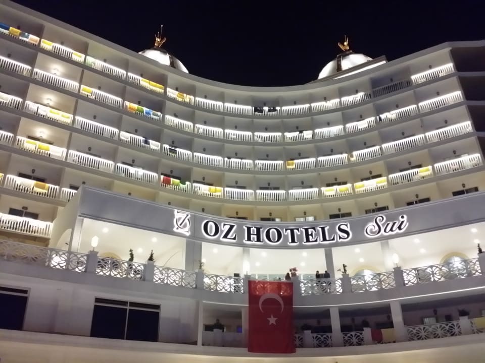 Außenansicht Oz Hotels Sui Resort