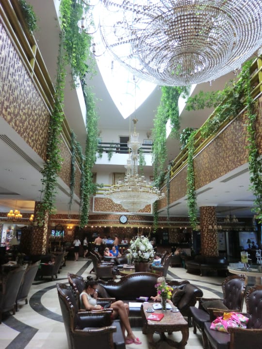 Lobby Botanik Hotel & Resort
