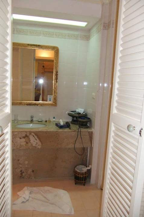 Bad Hotel Samui Palm Beach Resort