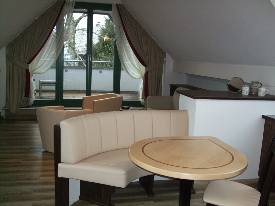Wohn-Essbereich  Hotel Auerhahn