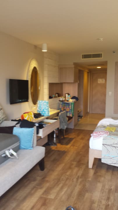 Zimmer Melas Resort Hotel