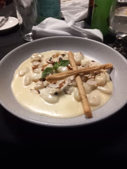 Gastro Arenal Paraiso Resort Spa & Thermo Mineral Hot Springs