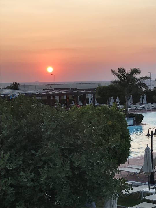 Strand Sol Cosmopolitan Rhodes