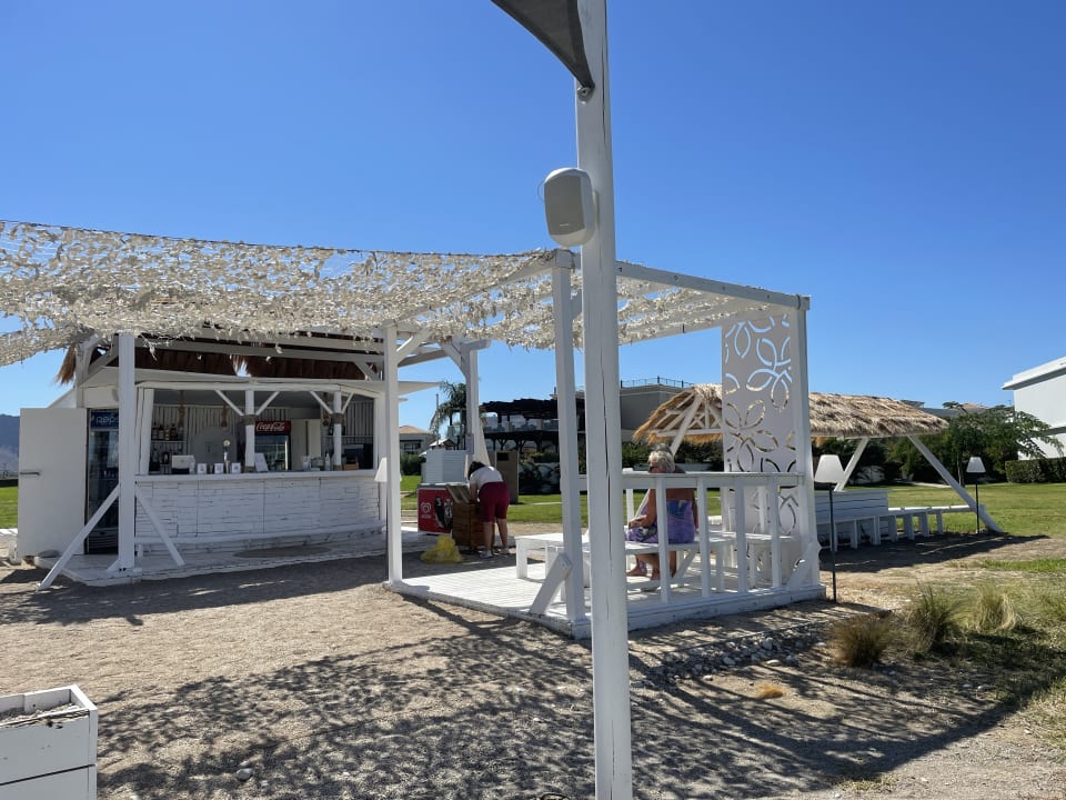 Gastro Asterias Beach Resort