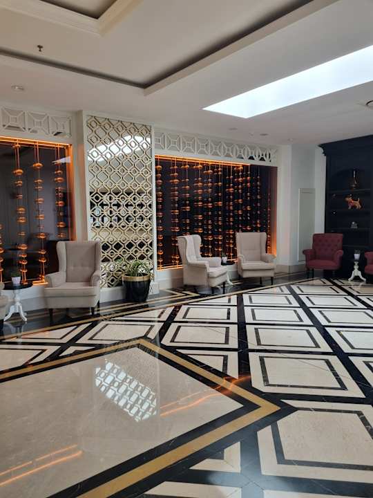 Lobby Mary Hotel Side