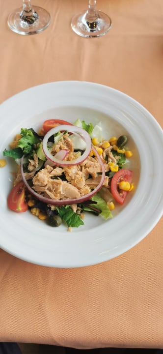 Gastro Royal Wings Hotel