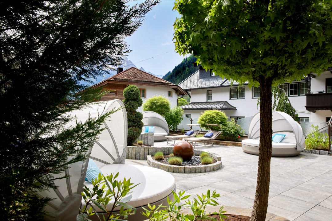 Gartenanlage Hotel Neue Post