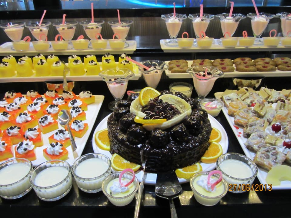 Torten ohne Ende Sultan of Dreams Hotel & Spa