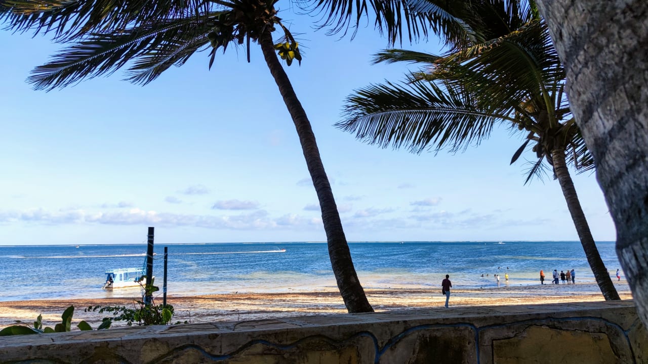 Ausblick Travellers Beach Hotel & Club