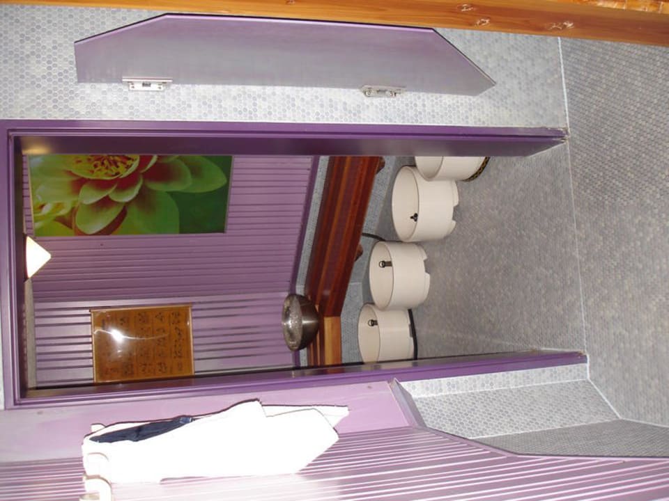 Fußbäder im Flur Raitelberg Resort