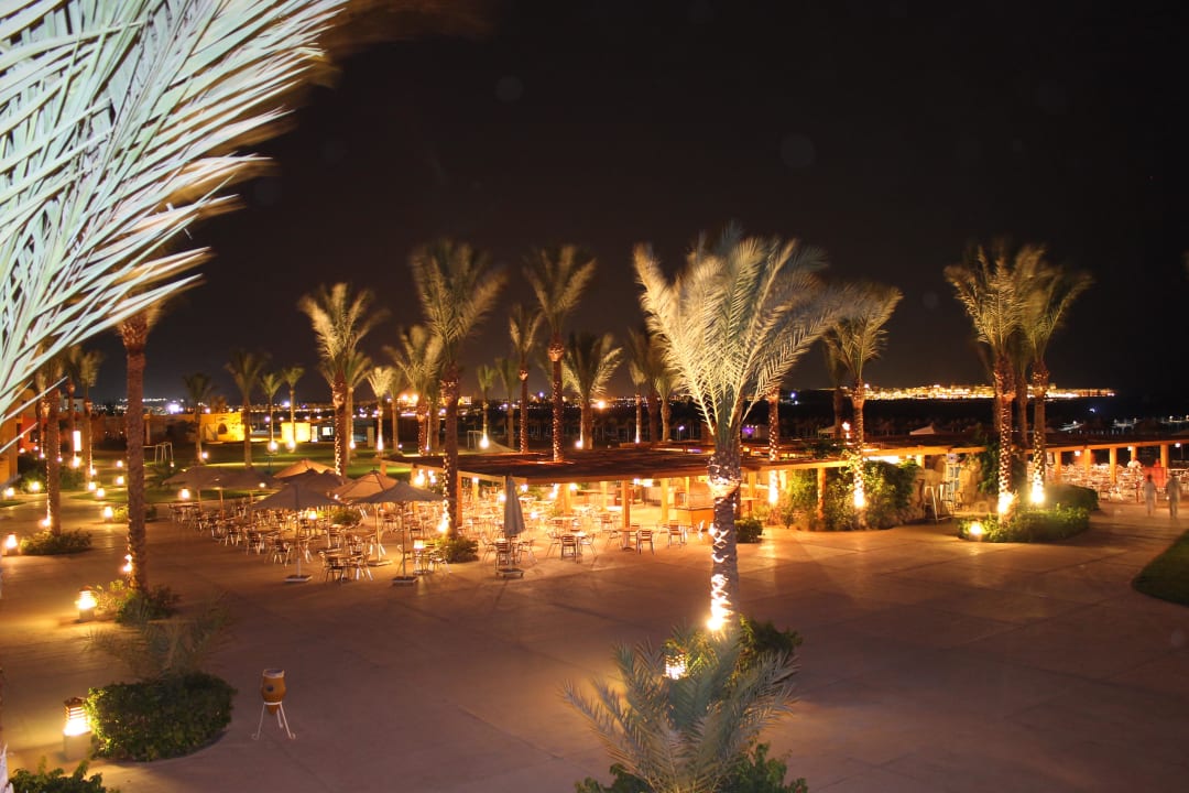 Beach Bar abends sehr schön! Stella Beach Resort & Spa Makadi Bay