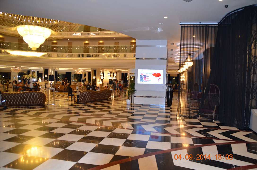 Lobby Hotel Delphin Imperial