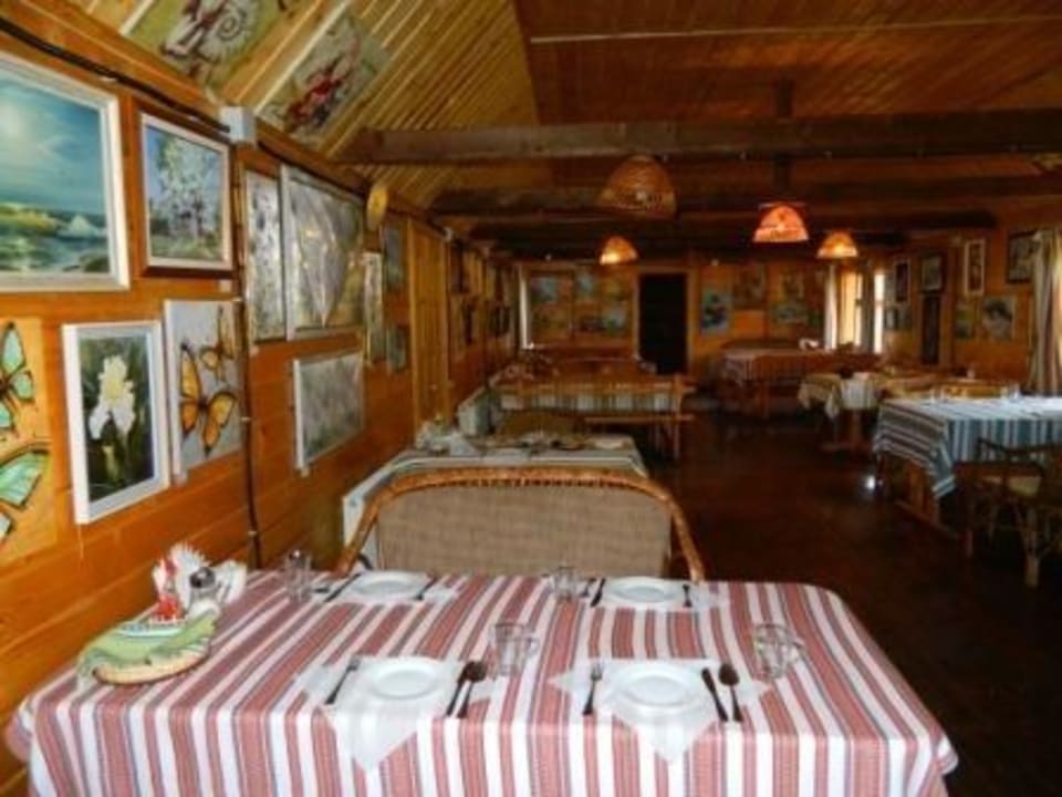 Украинская кухня, экологически чистые продукты Berghotel Karpatski Polonini