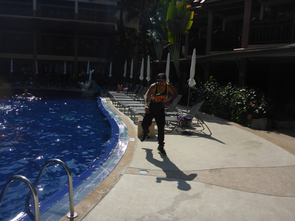 Aqua Zumba Best Western Premier Bangtao Beach Resort & Spa