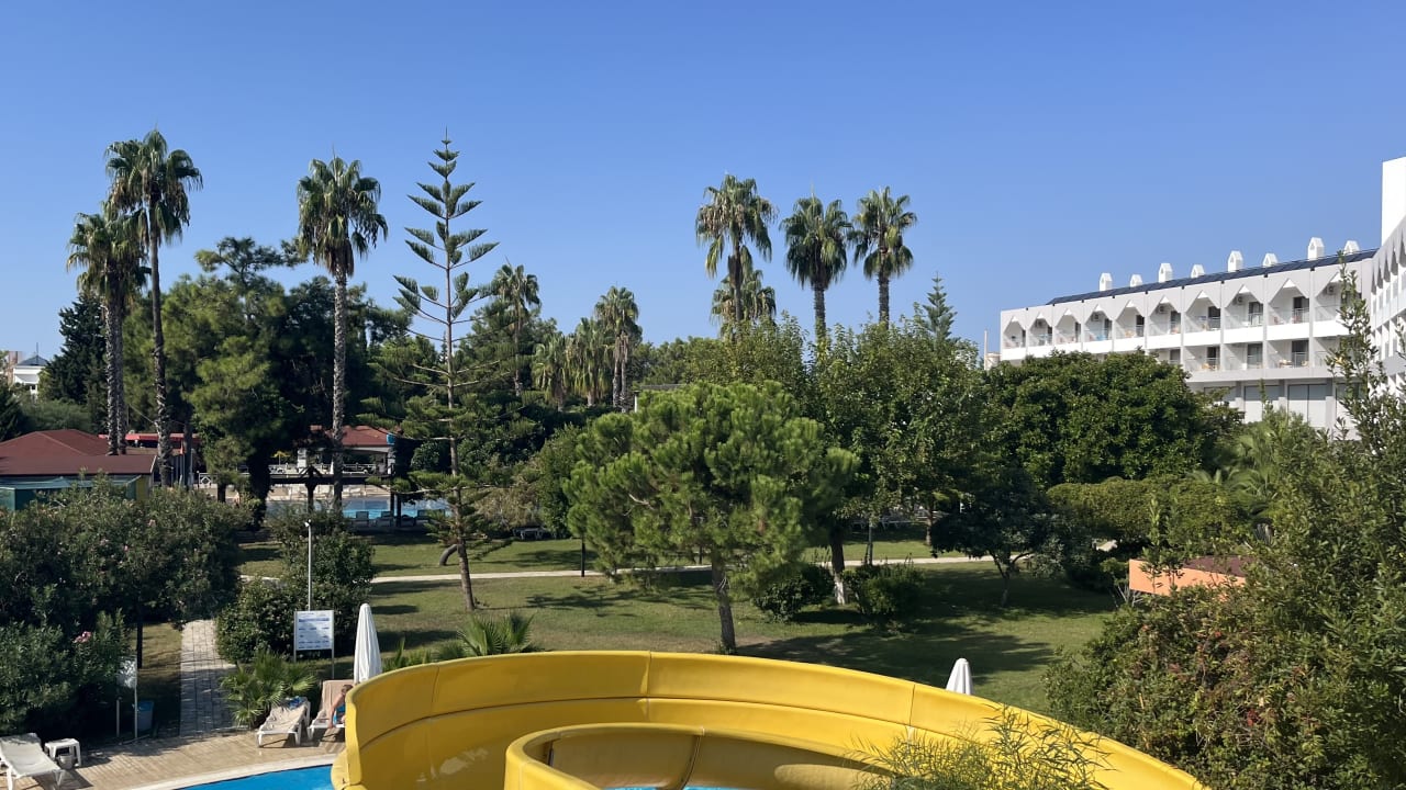 Gartenanlage Hotel Serra Park