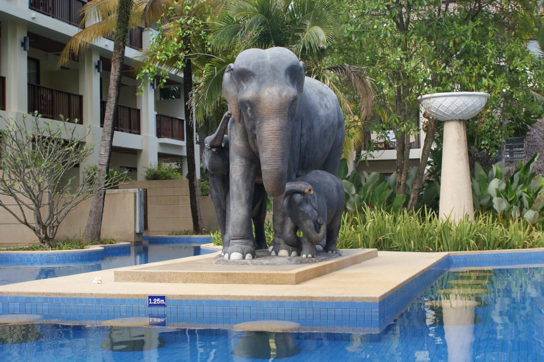 Pool Nr.2 mit direktem Zugang von den Zimmern Apsara Beachfront Resort & Villa - SHA Extra Plus