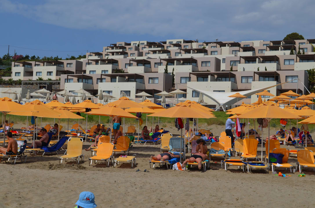 Widok na hotel Atlantica Mikri Poli Crete