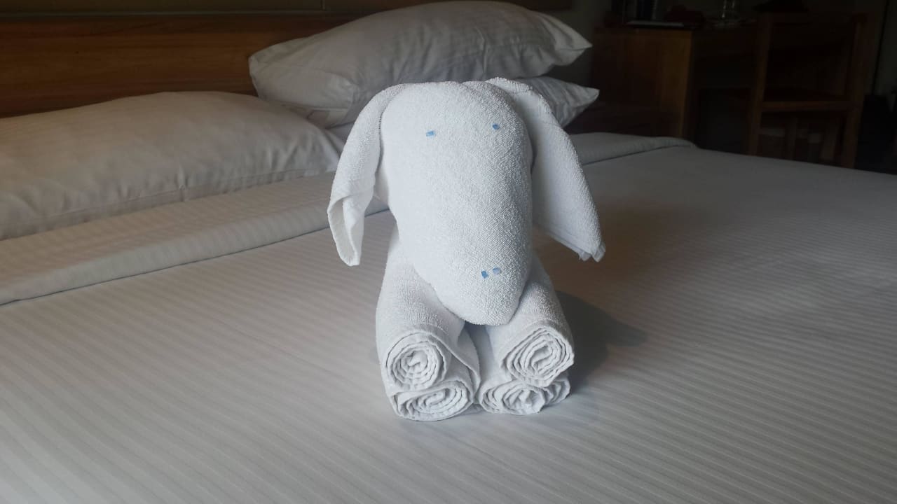 Danke, Zimmerboy  Hotel Jetwing Blue