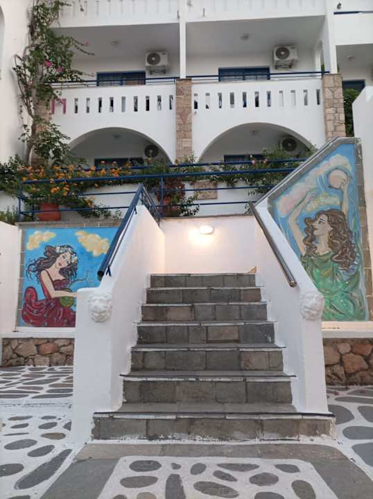Außenansicht Ekaterini Hotel