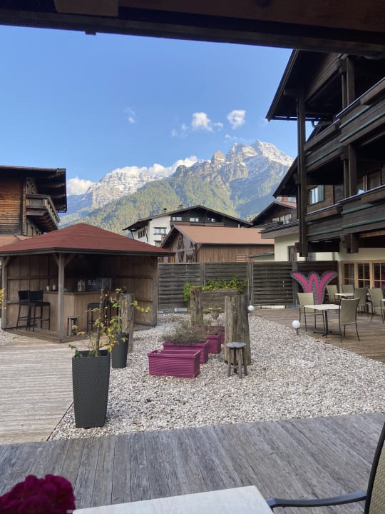 Gartenanlage Waidringer Hof · 1. Tiroler Glückshotel
