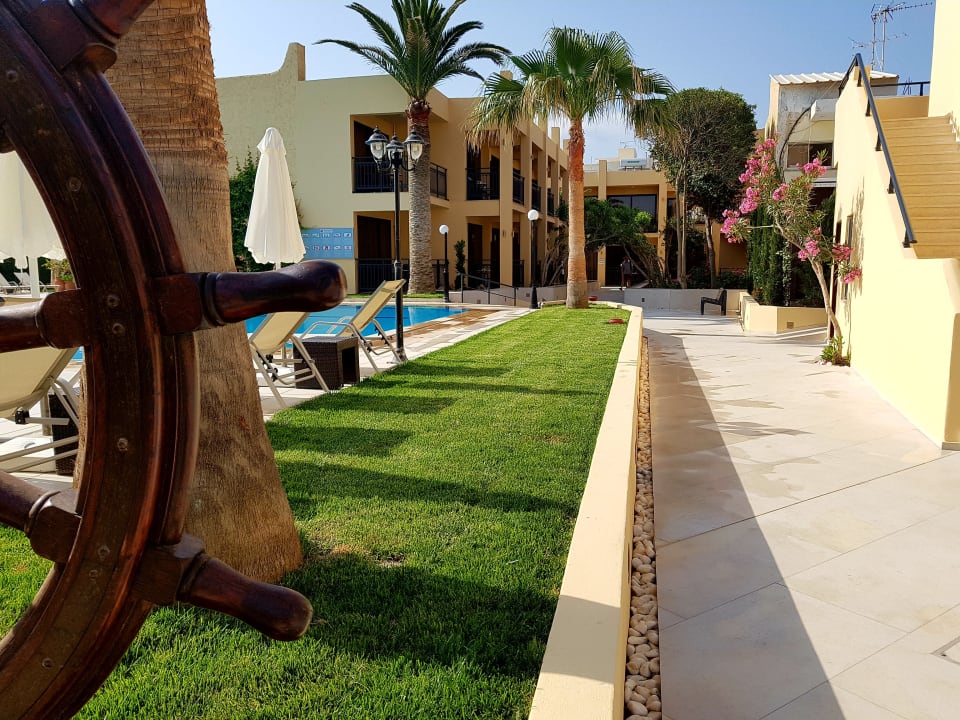 Gartenanlage Hotel Atlantis Beach