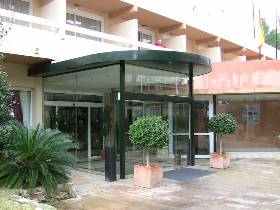 Eingang Hotel Valentin Reina Paguera