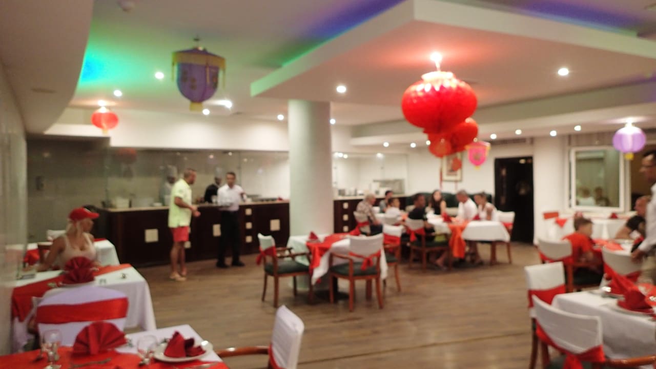 China Restaurant Malikia Resort Abu Dabbab