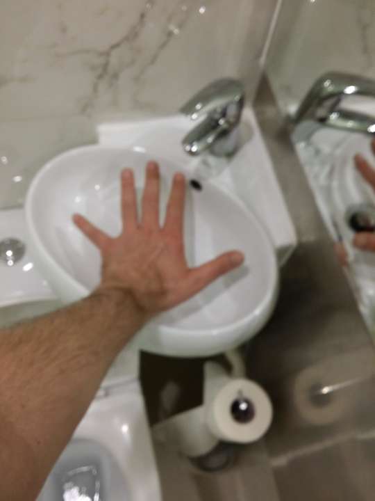 Bad Mini Hotel Causeway Bay