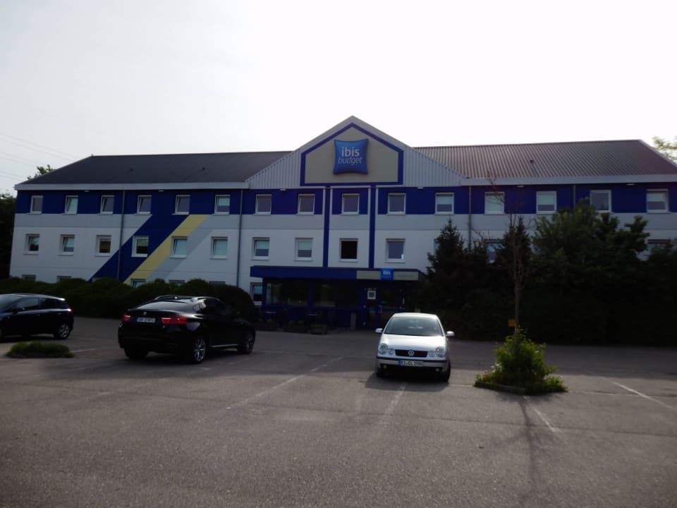 Außenansicht ibis budget Hotel Ingolstadt Lenting