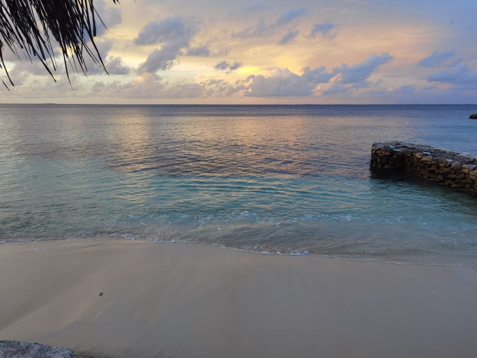 Strand Equator Village Resort