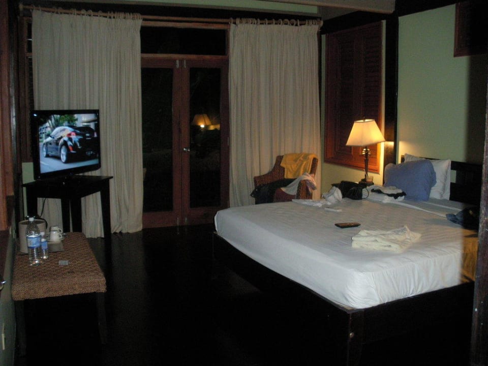 Zimmer Sunset at the Palms Resort - Adults Only