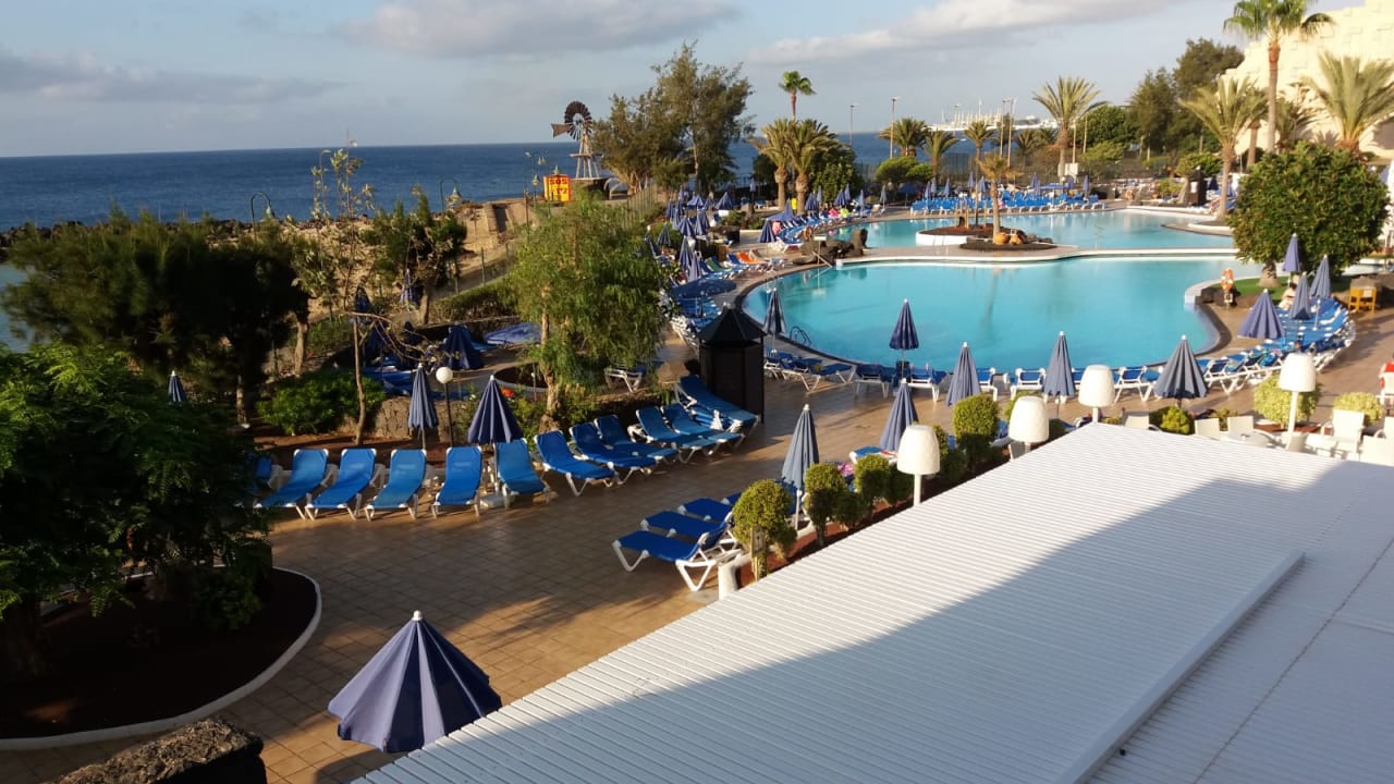 Pool Hotel Grand Teguise Playa