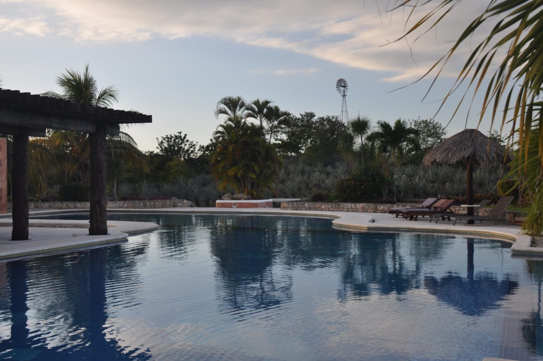 Pool Sotuta de Peon Resort