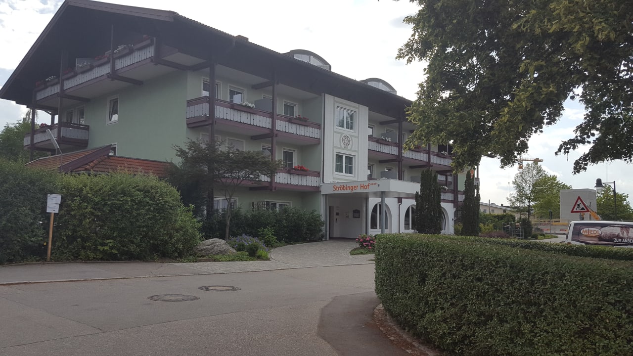 Außenansicht Ströbinger Hof - Therme Wellness Resort