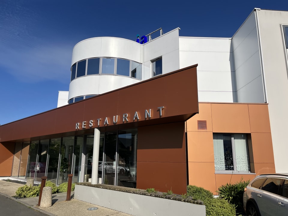 Außenansicht Hotel Oceania Rennes
