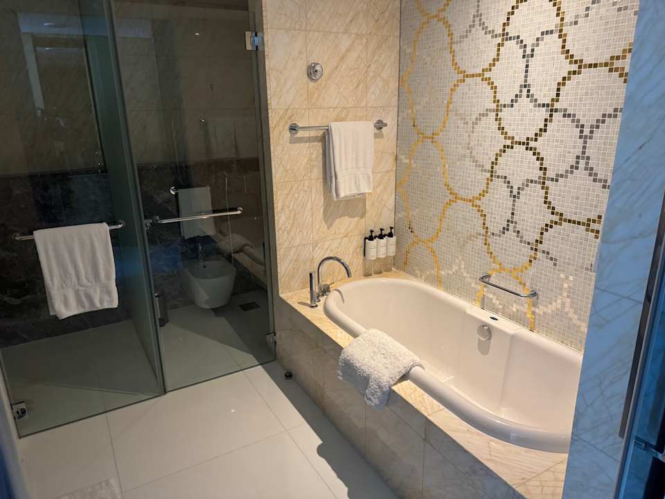 Zimmer Conrad Abu Dhabi Etihad Towers