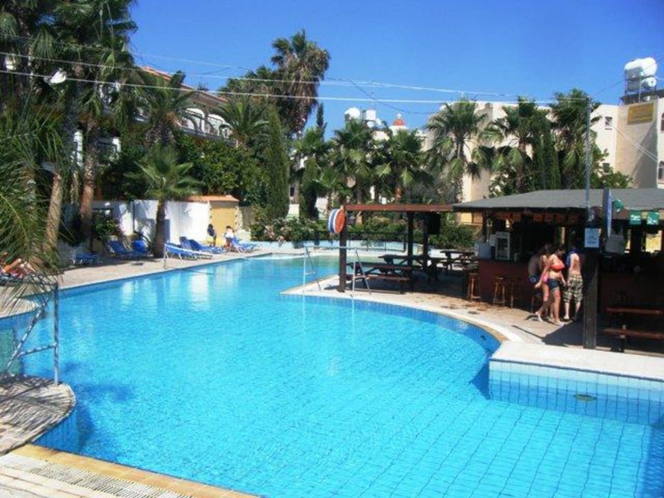 Main pool Kalypso Hotel