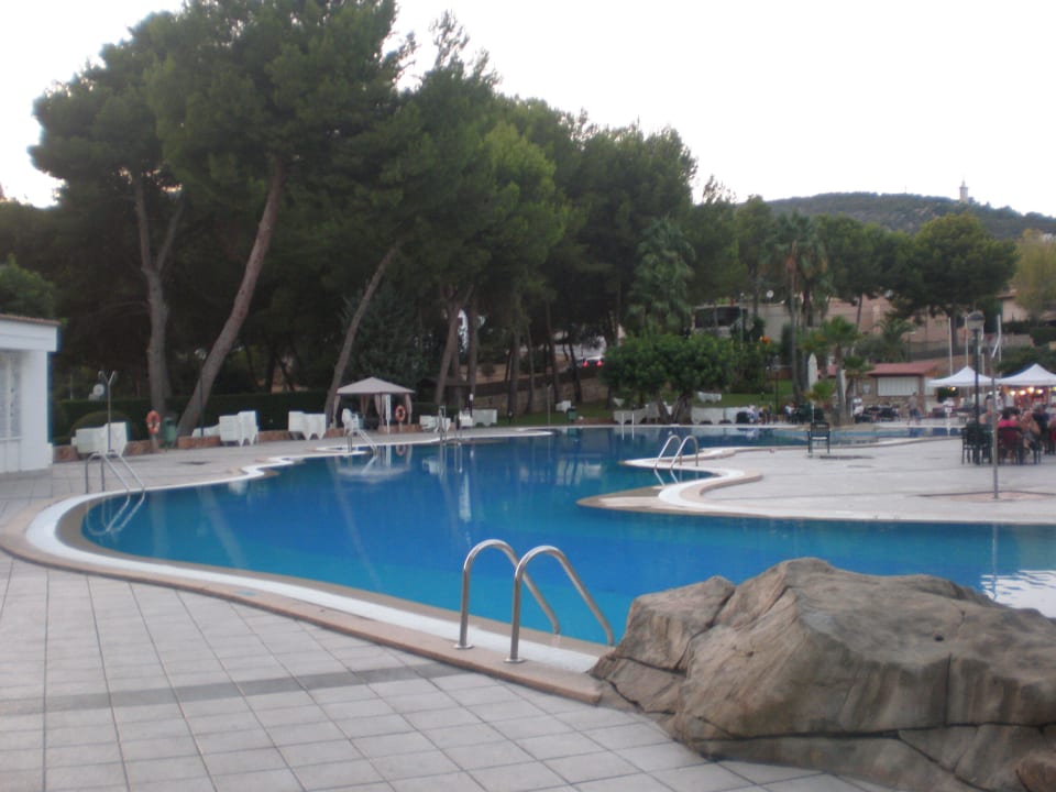Pool BQ Belvedere Hotel