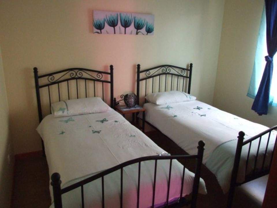 B twin room Villas Paraiso das Flores