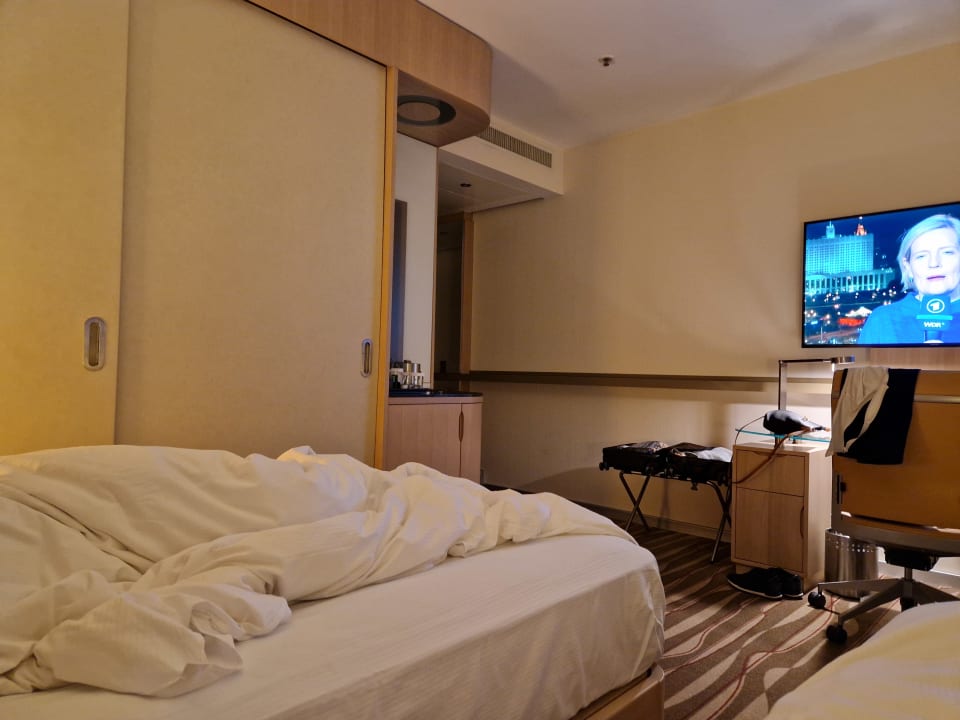 Zimmer Hilton Frankfurt Airport