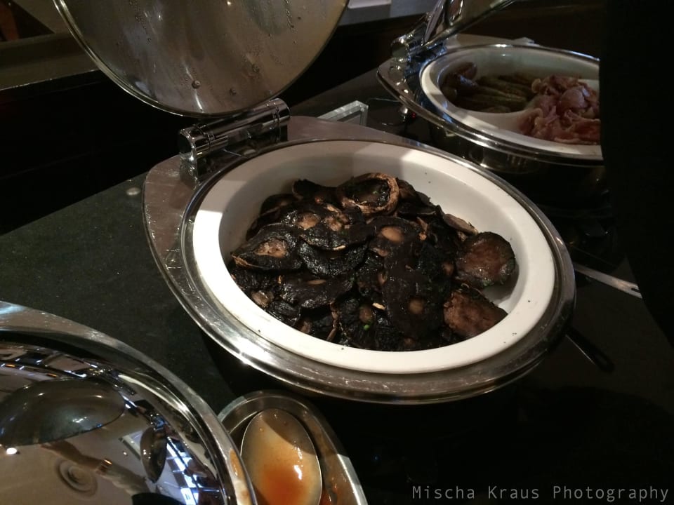 Frühstücksbuffet The Tower - A Guoman Hotel