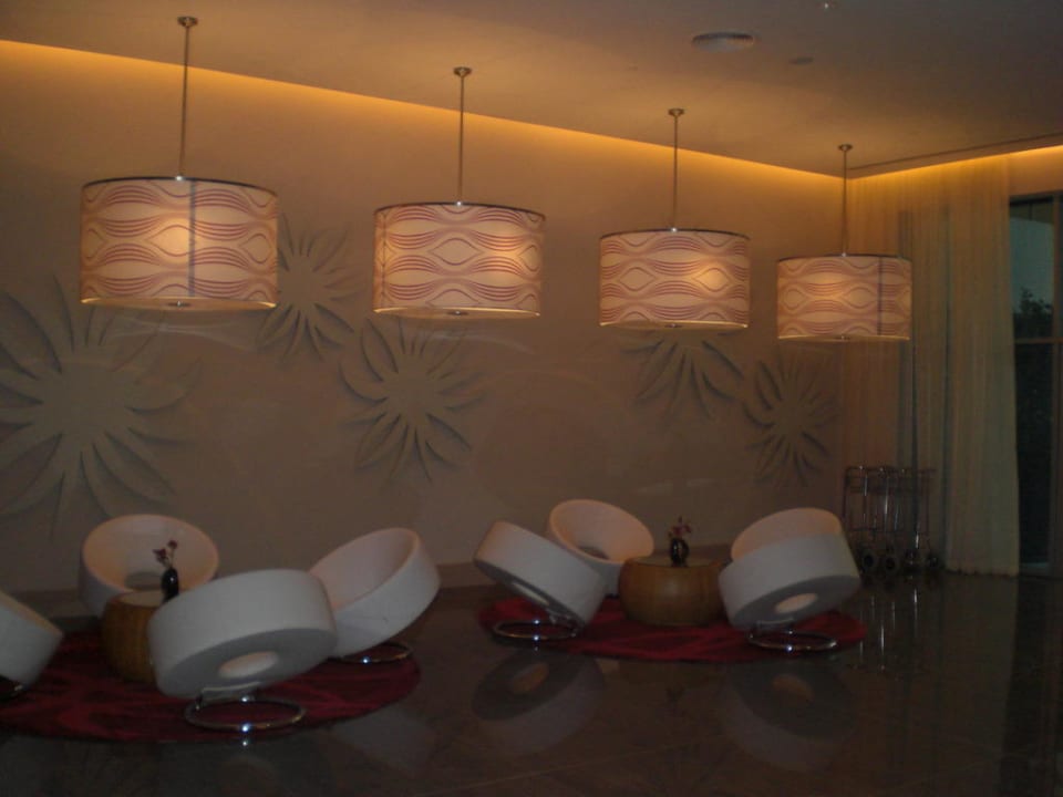 Lobby des MoE ibis Mall Avenue Dubai