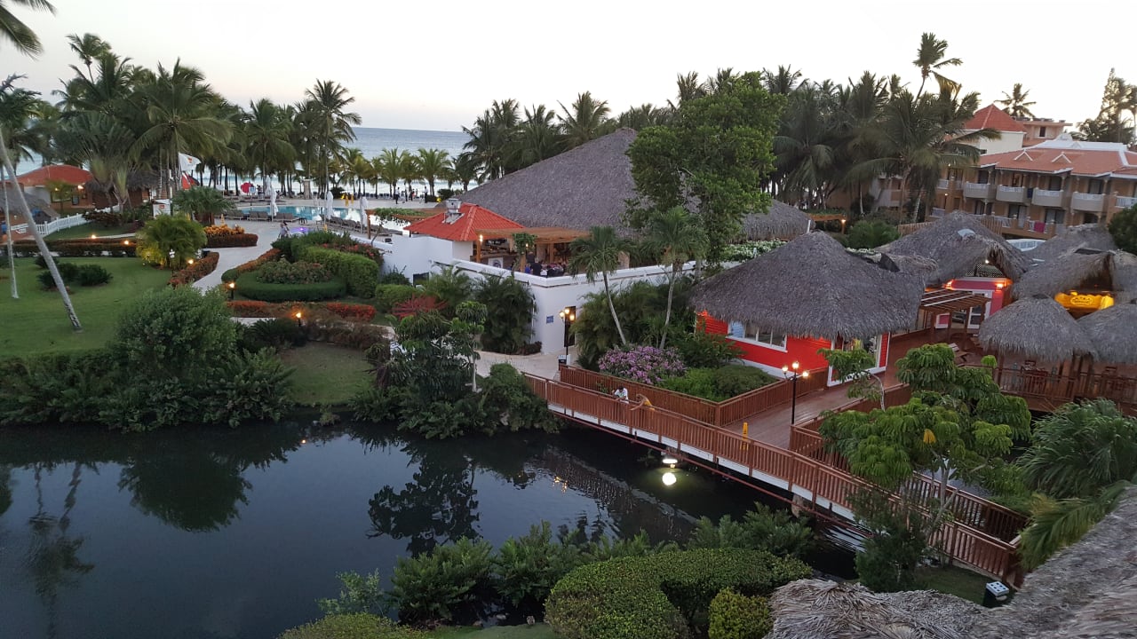 Außenansicht Hotel Viva Dominicus Palace by Wyndham-All Inclusive Resort