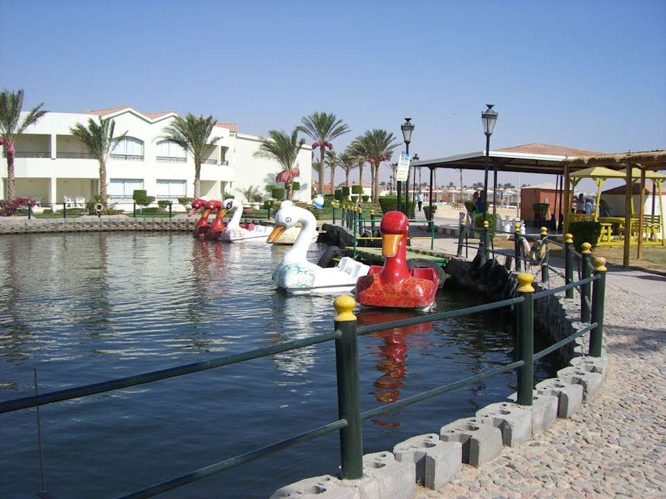 Tretboote in der Lagune Pickalbatros Dana Beach Resort - Hurghada