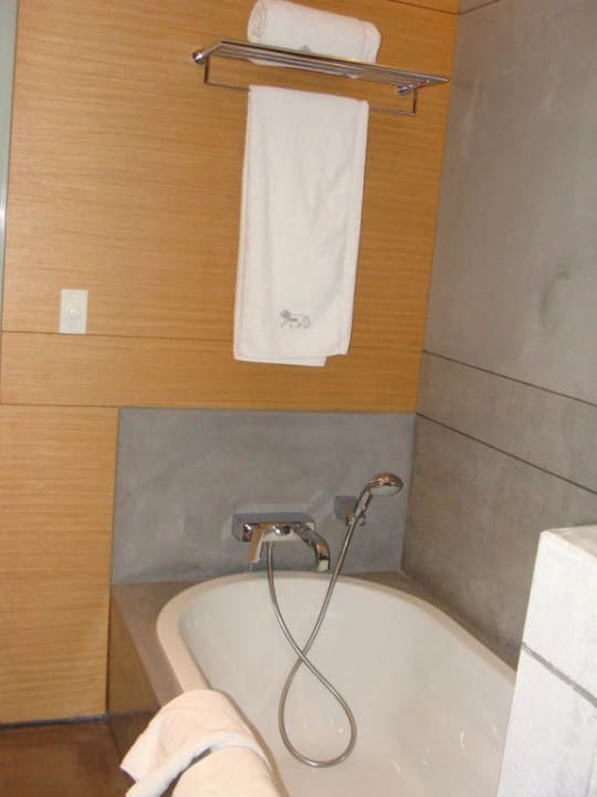 Badezimmer Hotel Kempinski Ishtar Dead Sea