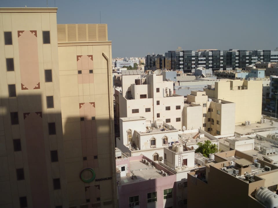 Ausblick Hyatt Place Dubai Wasl District