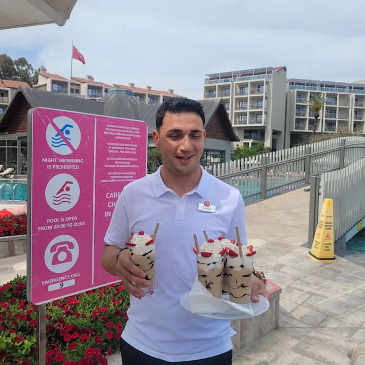 Sonstiges Arum Barut Collection